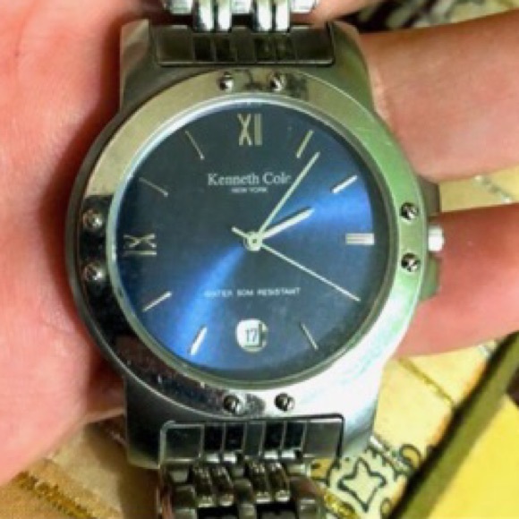 Firm Kenneth Cole New York Silve Brace Watch - Picture 2 of 8